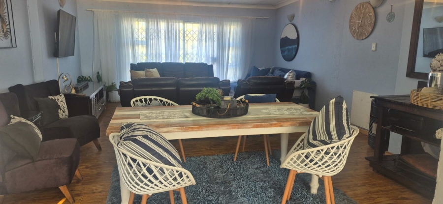 3 Bedroom Property for Sale in Cambridge West Eastern Cape